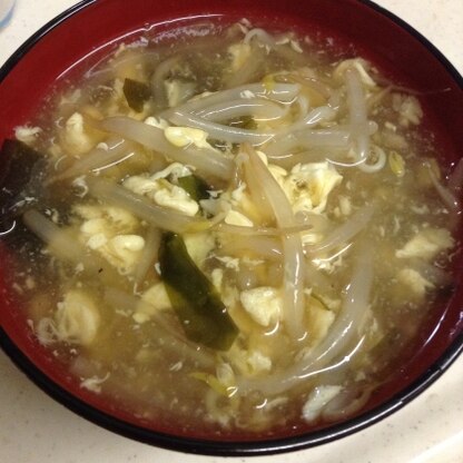 カットわかめも投入。餃子がメインのときの副菜にぴったりでした。